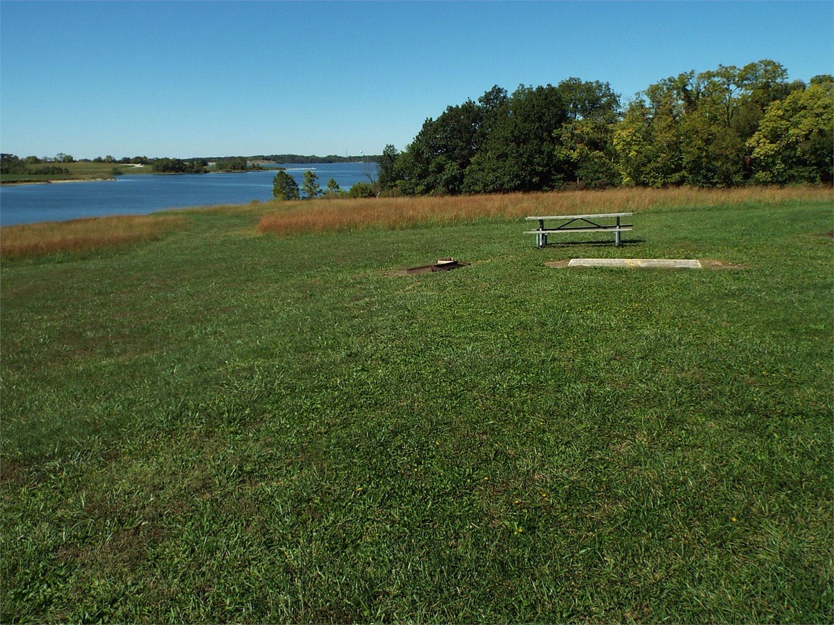 Crows Creek Campground at Smithville Lake.