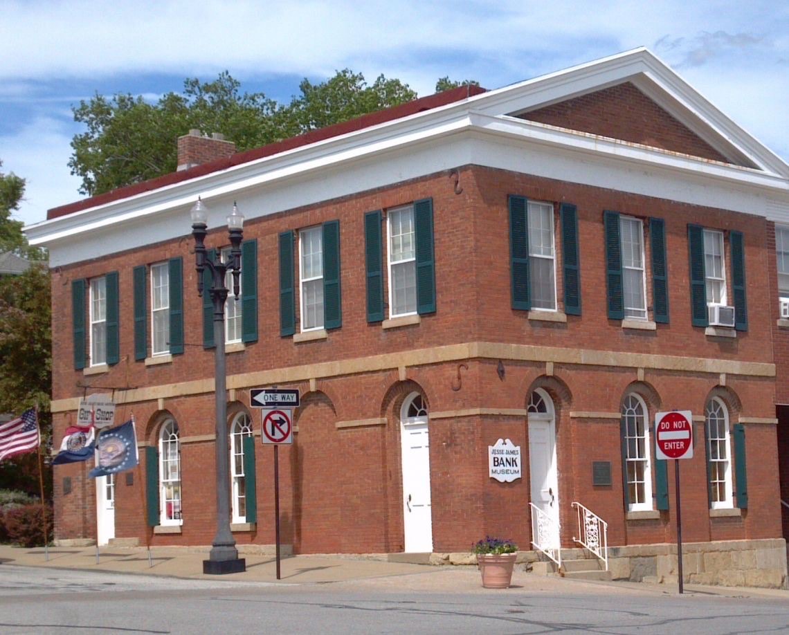 The Jesse James Bank Museum on the Liberty square.