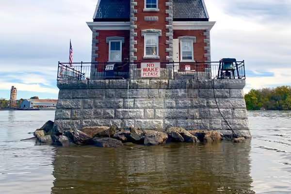Hudson Athens Lighthouse