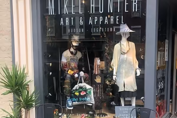 Mikel Hunter