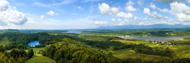 Columbia County looking south from Hudson, NY