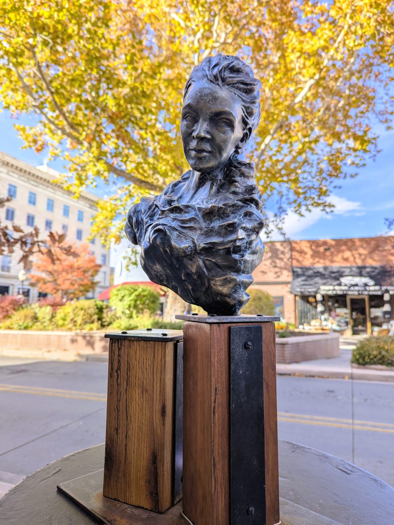 High Tide of Dreams and Vision by Gwendolyn Hill, standing at 507 Main Street