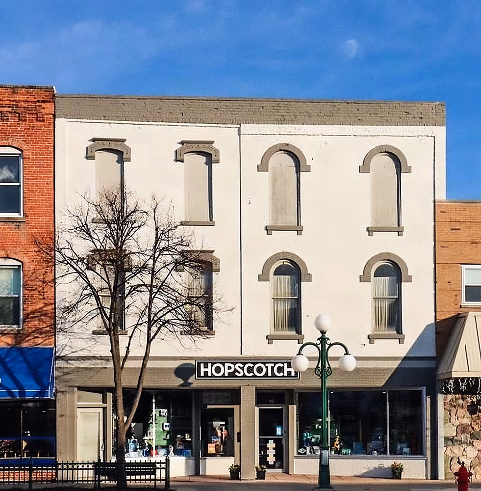 Hopscotch Kids, 154 E. Chicago Blvd.