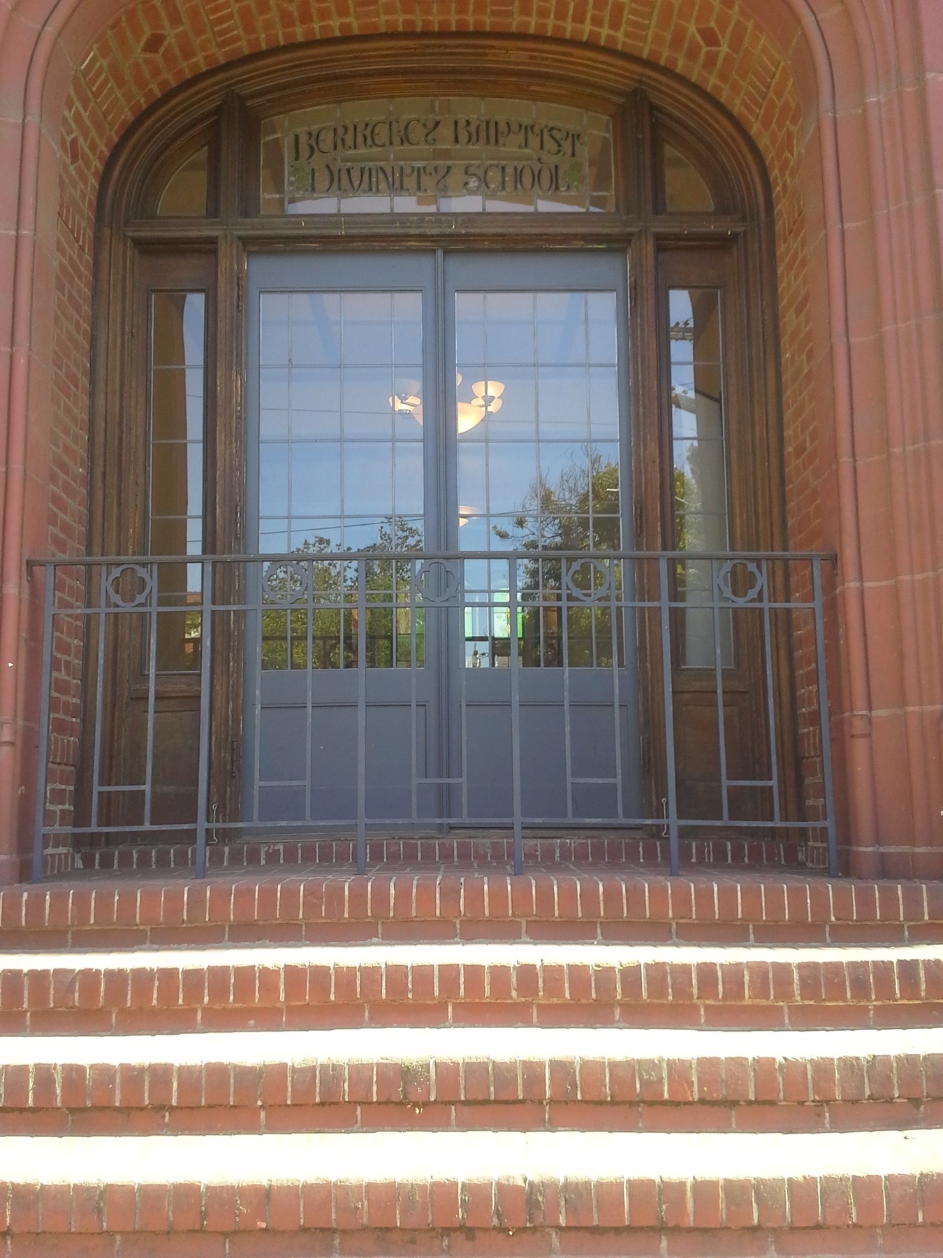 The arched former entrance of the Berkeley Baptist Divinity School building