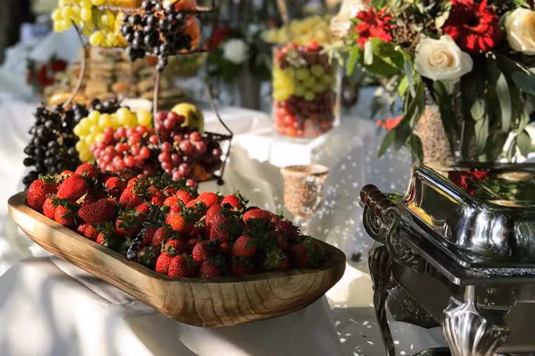 Dannie Holmes Catering
