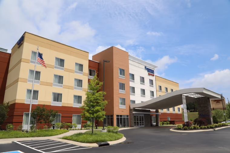 Fairfield Inn & Suites