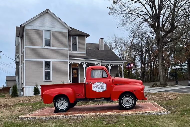 Katie Pie and Sons Country Kitchen