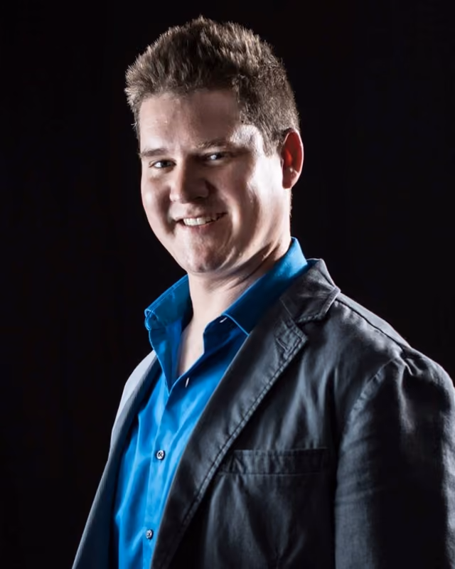 Portrait of Ross Jaynes