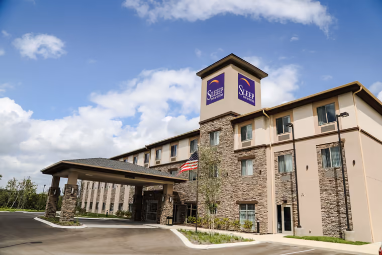 Sleep Inn & Suites