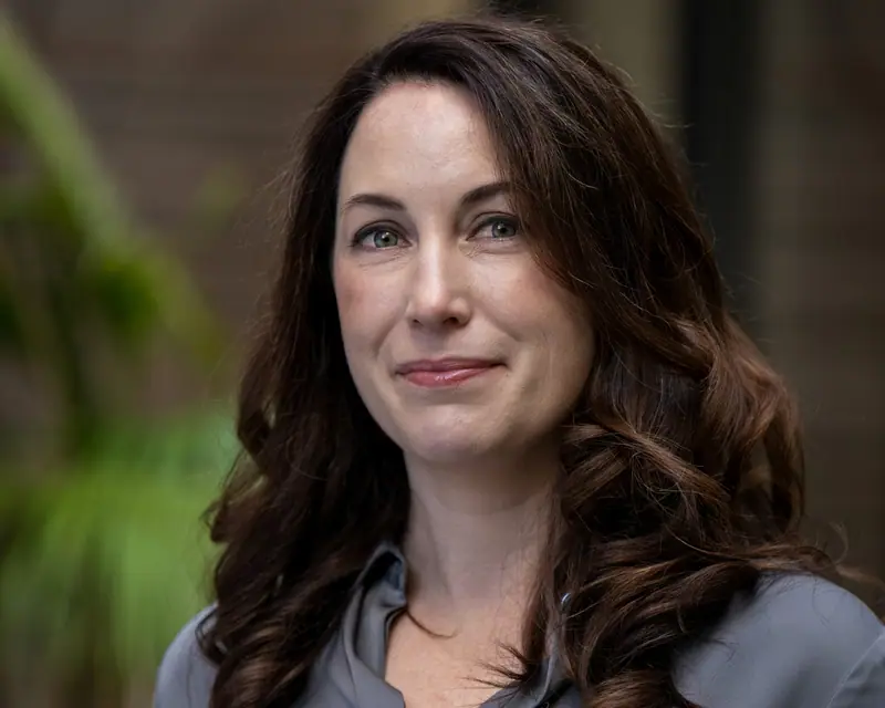 Portrait of Kristyn Feldman.